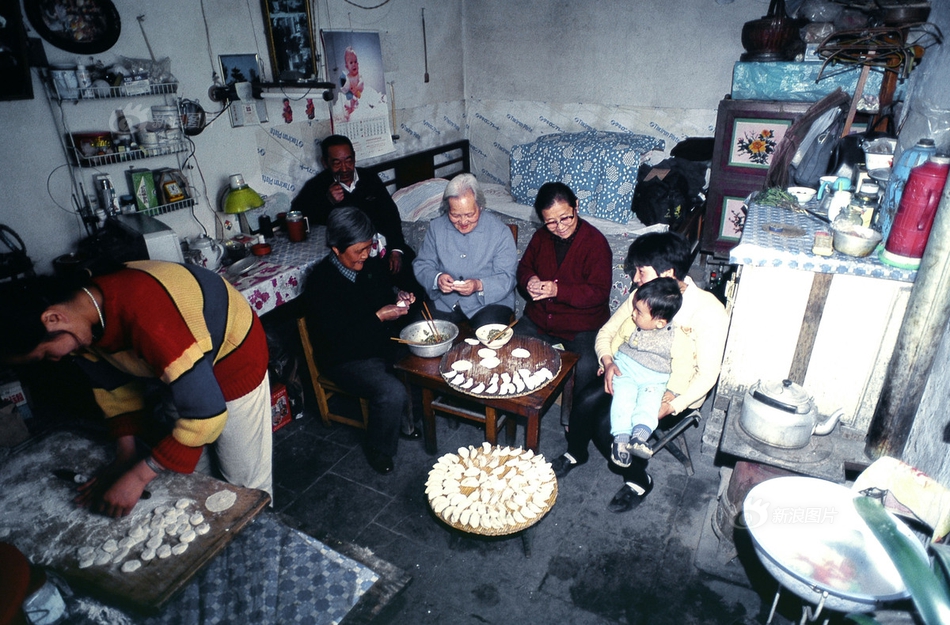 卡牌手游排行榜2021前十名（手机卡牌游戏排行榜2021前十名）