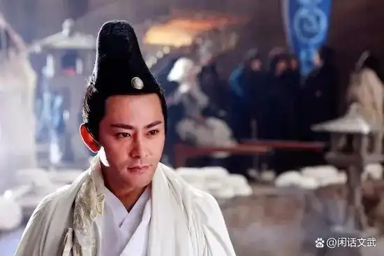 慕容复沦为笑柄，真是因为武功弱吗？你看他打败的超一流高手是谁