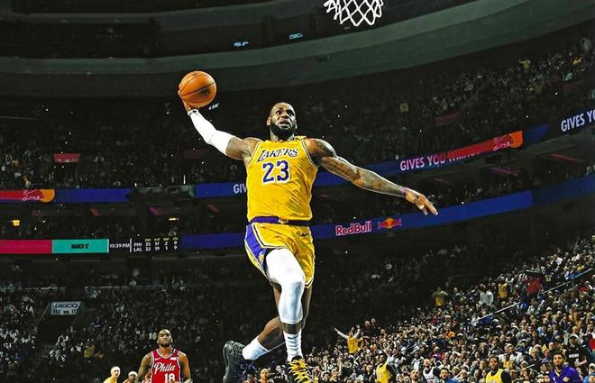 库里当代乔丹_乔丹和库里为nba带来的影响_