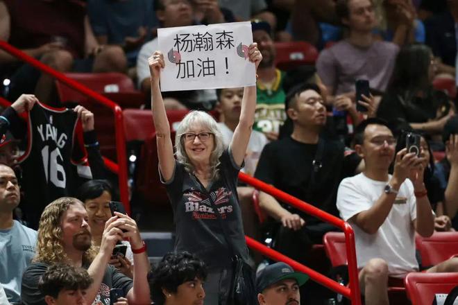 防守队员处于防守状态时_防守森严是什么意思_