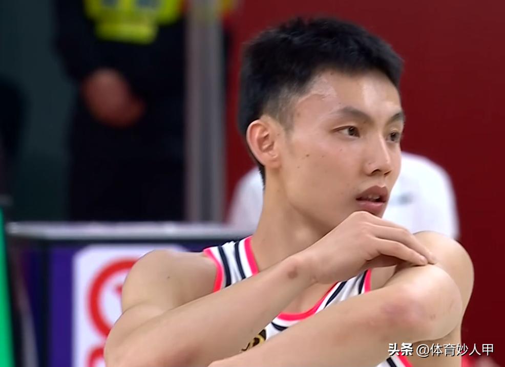 广东男子足球队_广东队球员受伤_